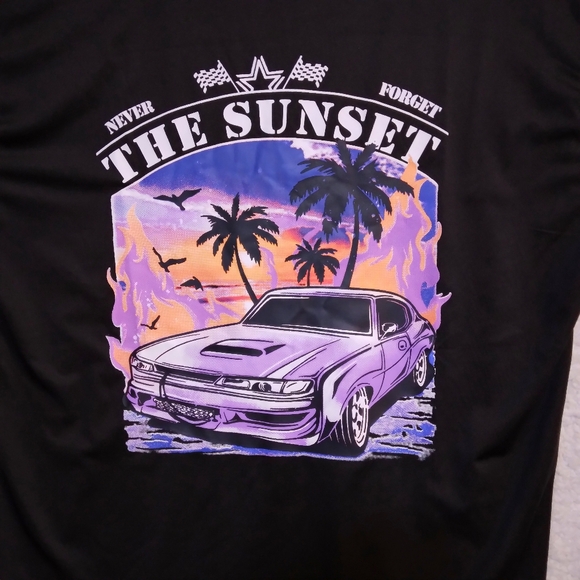 Shein Sunset Men's Tee- Small - Picture 1 of 5